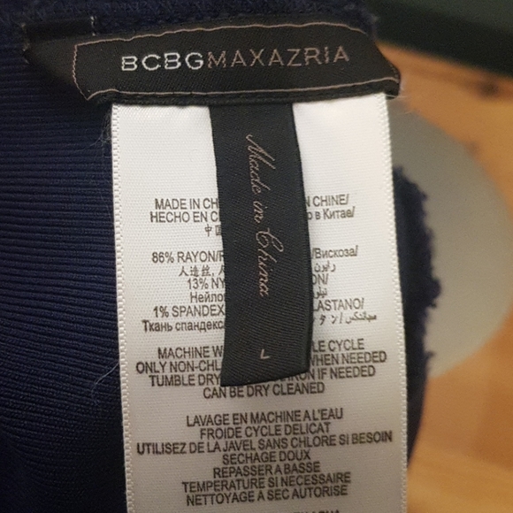 BCBG Color Block Body con - Picture 5 of 5